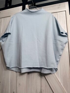 NWT Frank and Eileen OS Audrey triple fleece in light blue. Never worn.